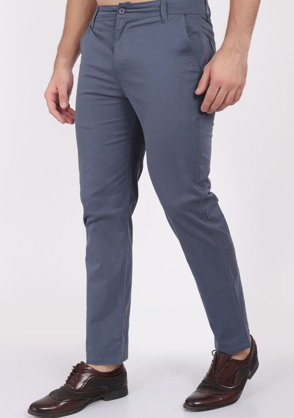 Cotton regular fit cargo pants for men