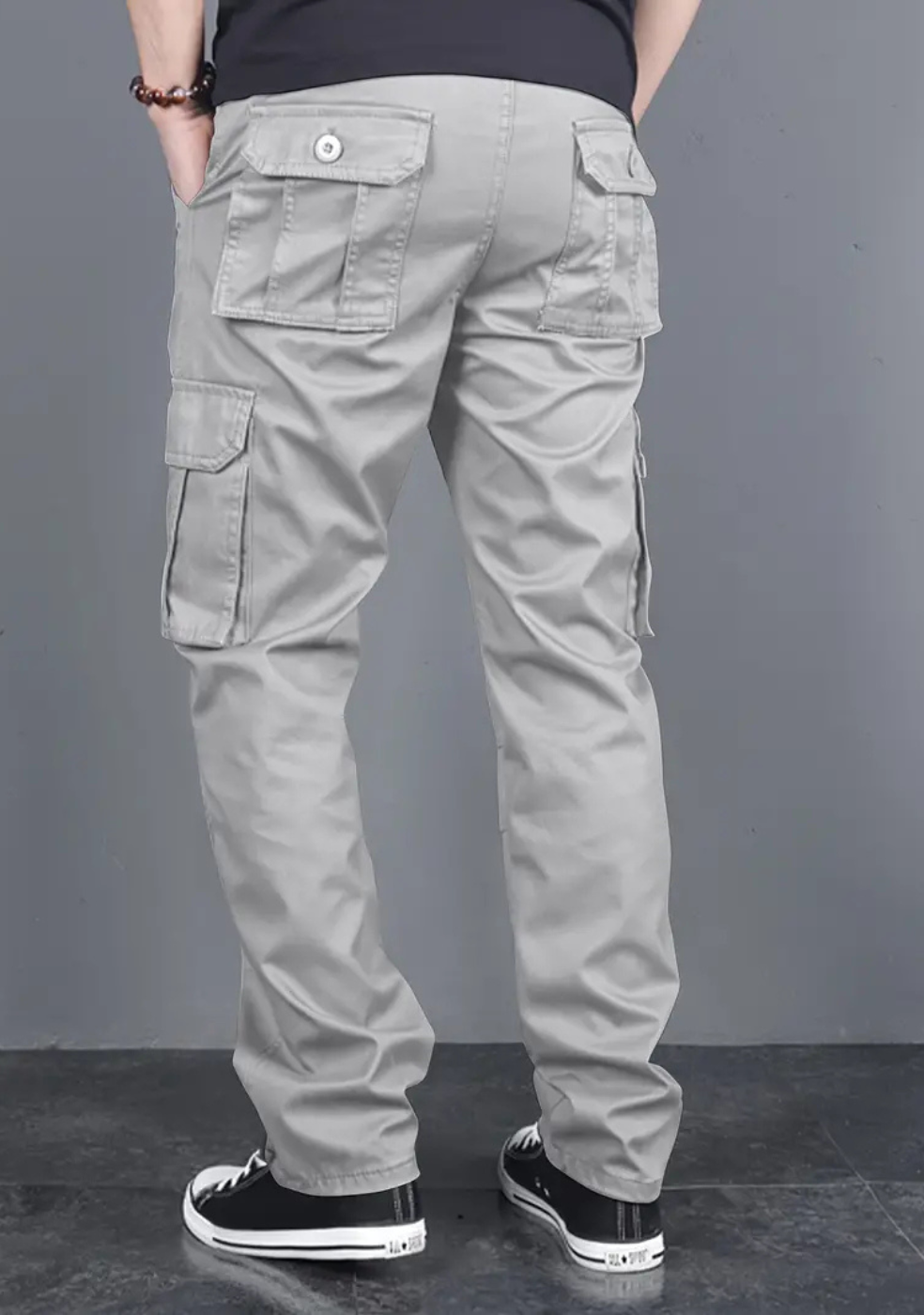 Cotton regular fit cargo pants for men